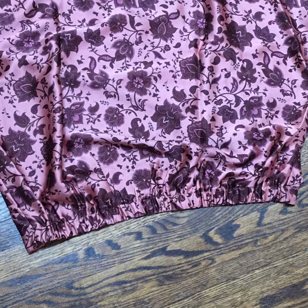 Women's Pink & Burgandy Floral V-Neck Cropped Dolman Sleeve Blouse - Picture 5 of 9